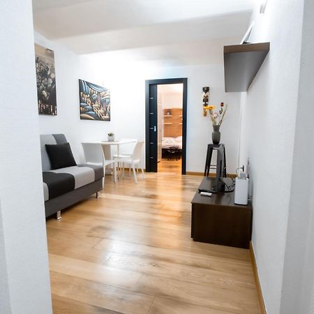 בארי Sunrise Apartment מראה חיצוני תמונה